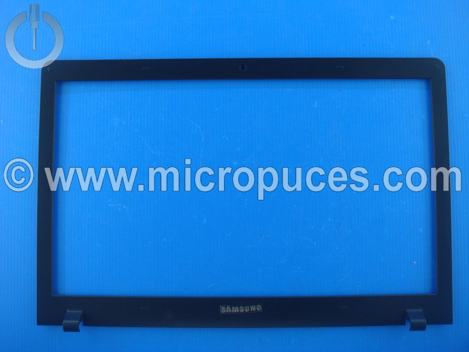 Plasturgie tour d'cran pour SAMSUNG NP270E5E